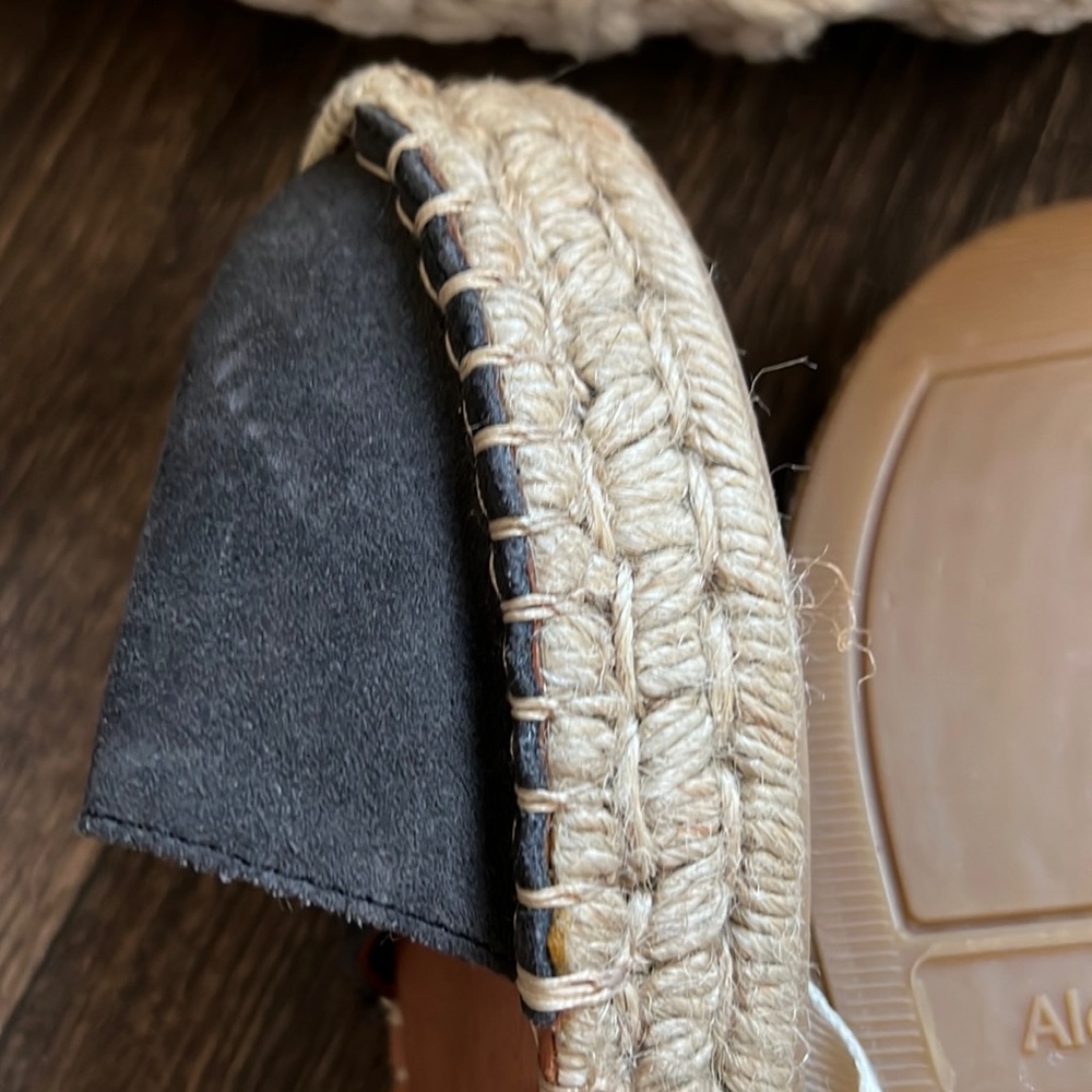 Alohas Canvas Espadrilles - Picture 7 of 7